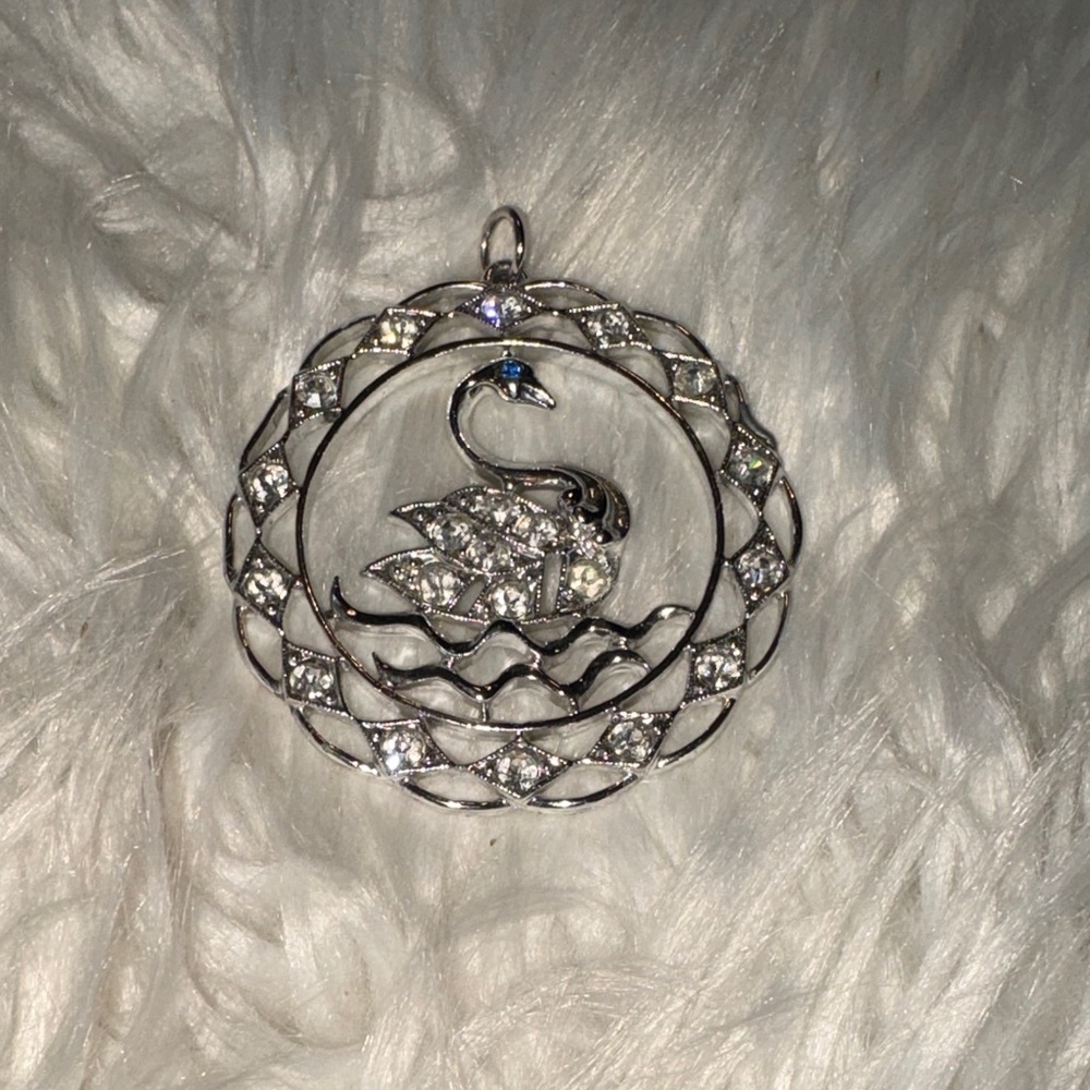 Silver Swan Crystal Pendant - Women Jewelry